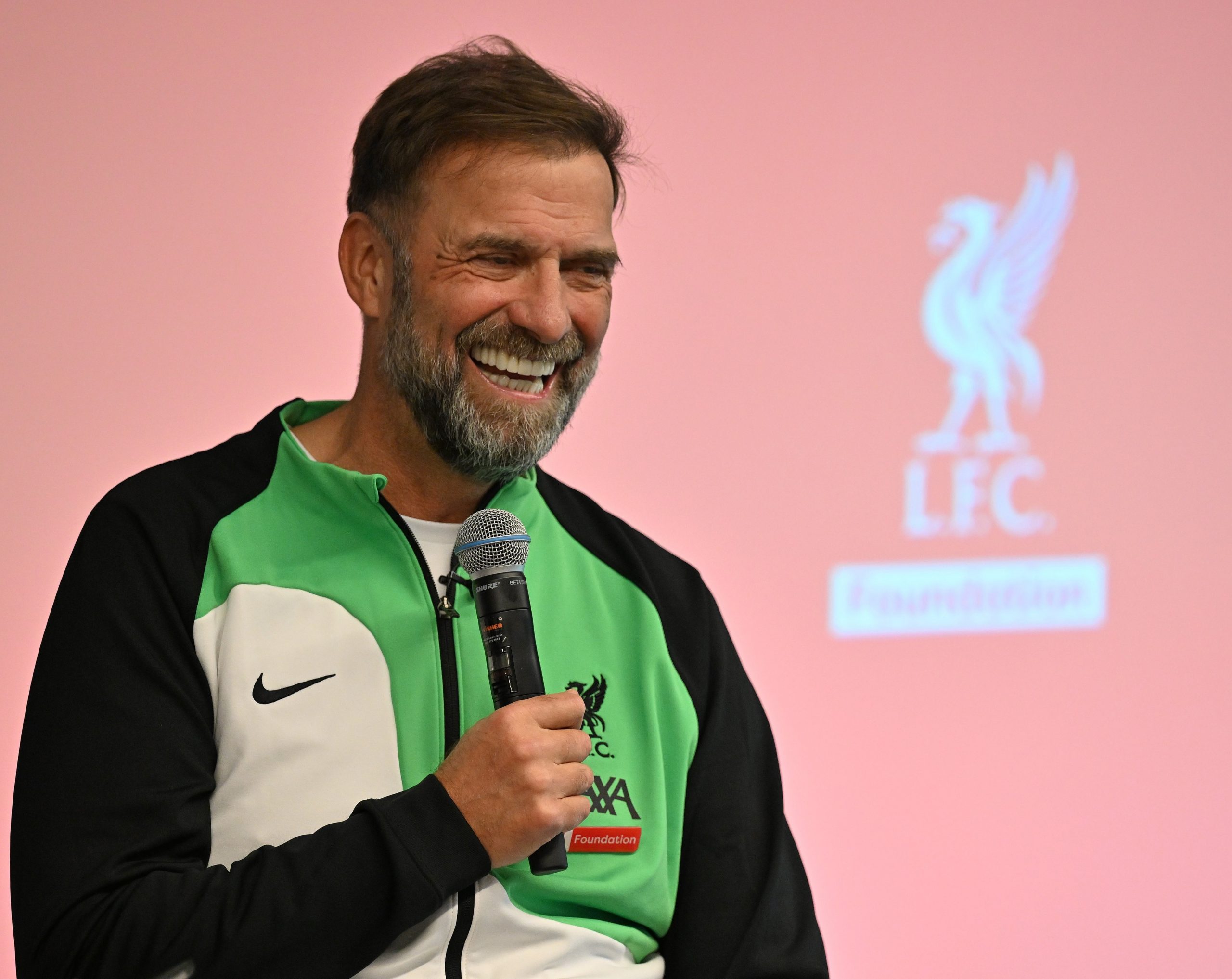 ユルゲンクロップ (Jurgen Klopp) サイン リヴァプール HOME
