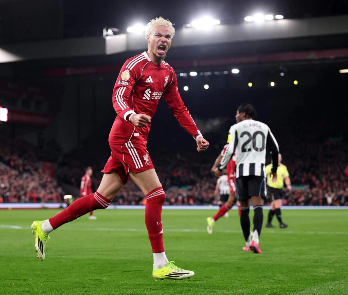 画像に alt 属性が指定されていません。ファイル名: hugo-ekitike-newcastle-gallery-3-1200x1017.jpg